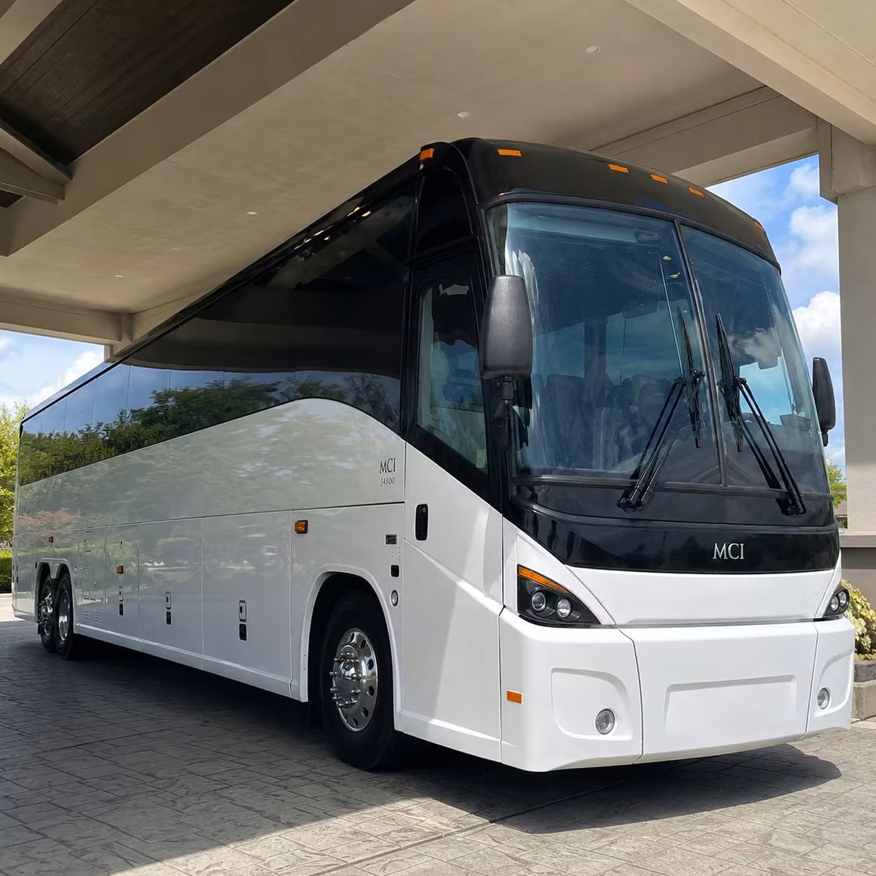 victoria texas airport transportation for sporting teams church groups and schools