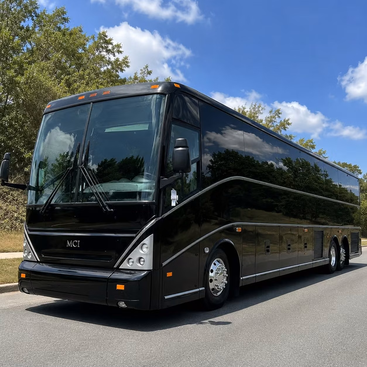 victoriacharterbuscompany com makes it possible to organize large group concert travel from victoria with zero hassle